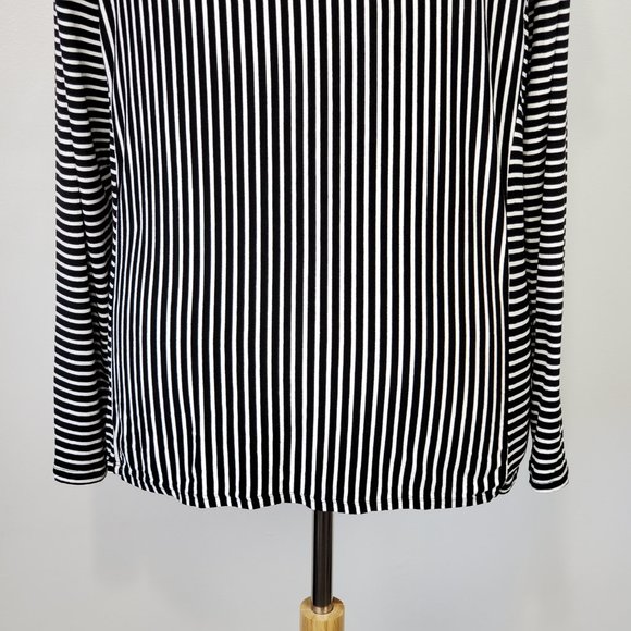 Time and Tru Stretchy Black White Striped Ruffle Maternity Top Size XL (16-18) - Picture 8 of 11